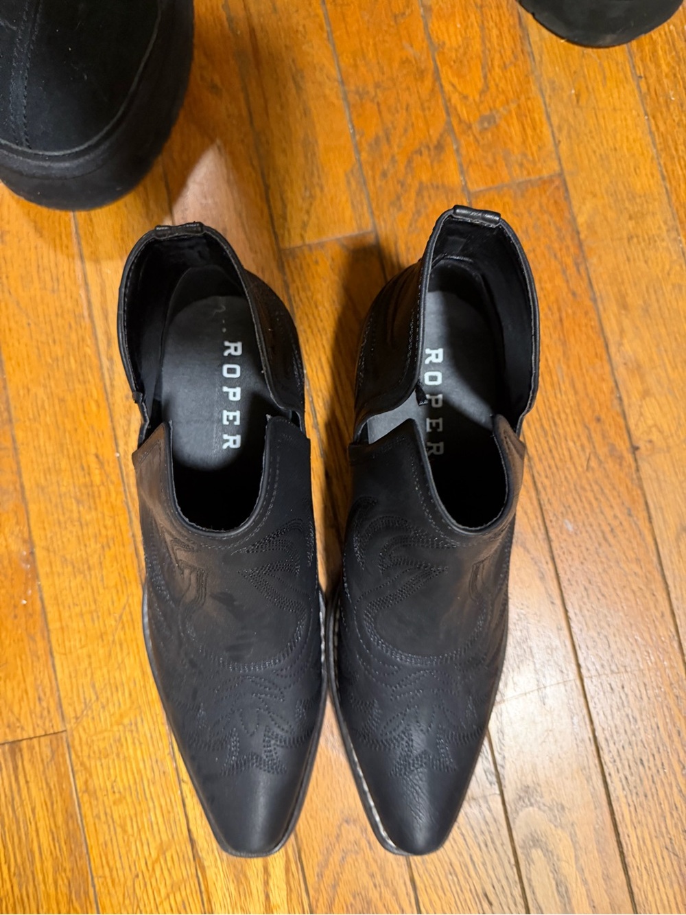 Roper Black Women's Western Slip-On Ankle Boots